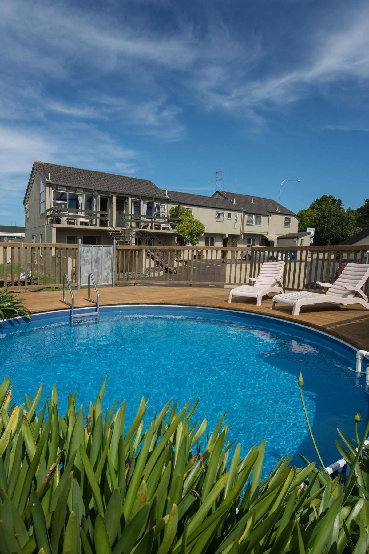 Howick Motor Lodge Auckland Exterior photo